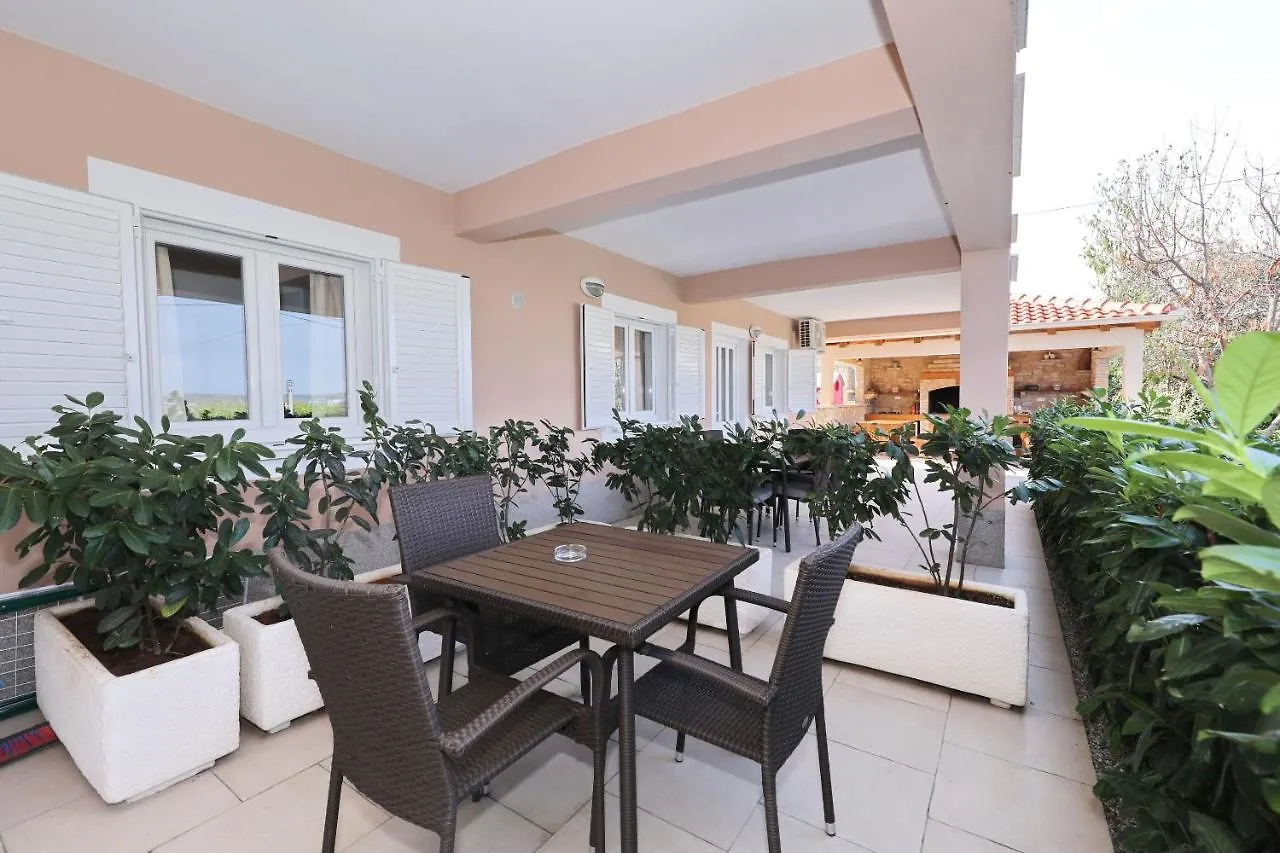 Apartments Bobo Kraj  0*, Kraj (Zadar) Croatia