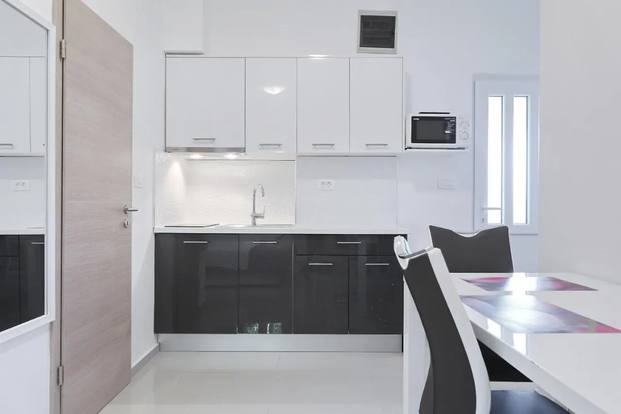 Apartments Bobo Kraj  0*, Kraj (Zadar) Croatia
