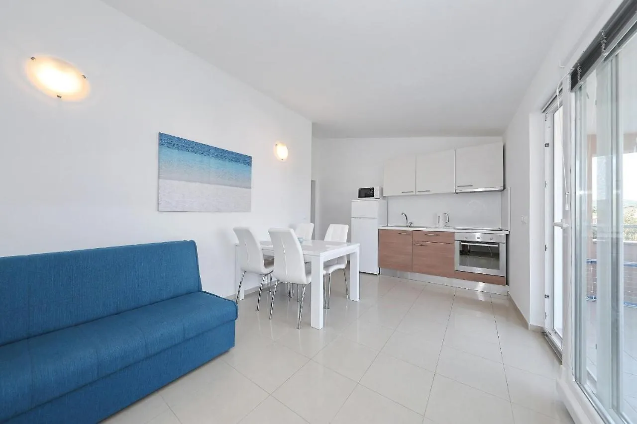 Apartments Bobo Kraj